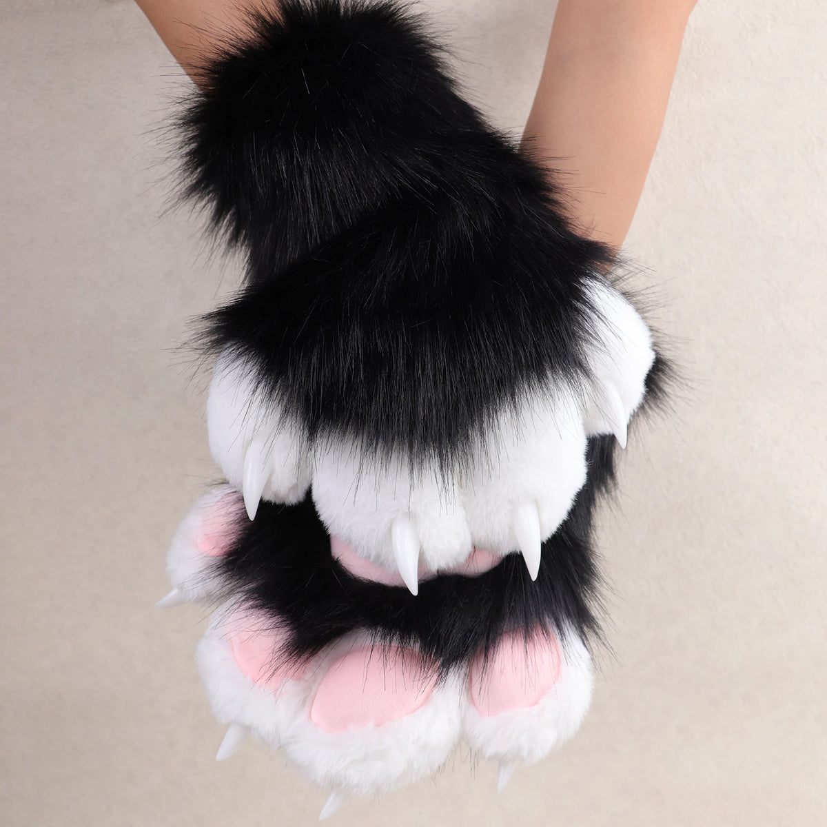 Faux Fur Cat Claw Cosplay Gloves for Animal Costume Parties