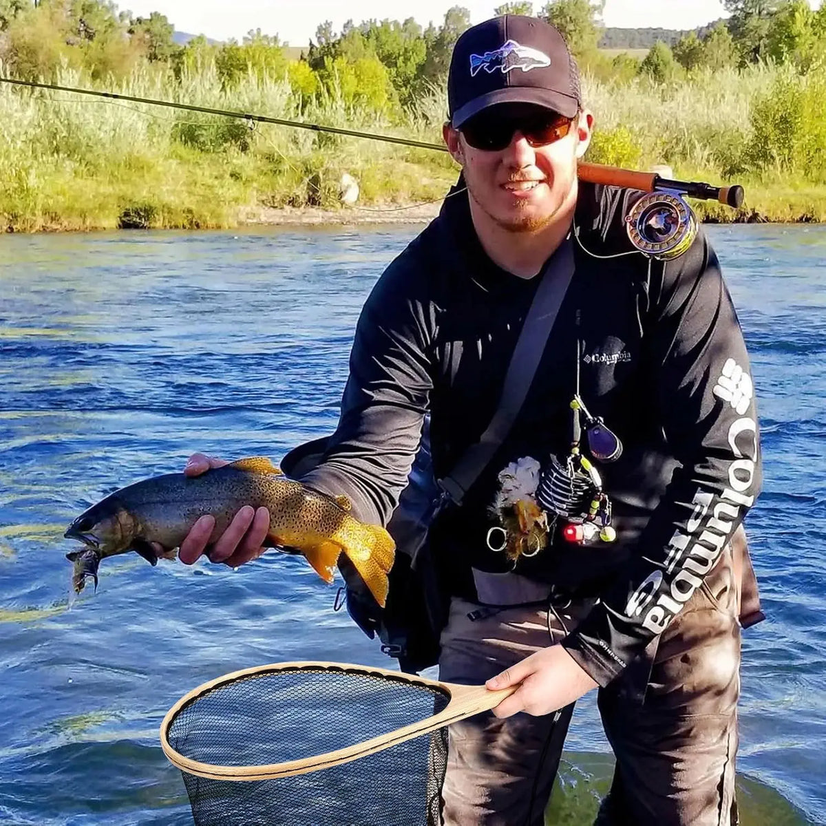 Lightweight Handheld Wooden Fishing Net For Trout And Bass