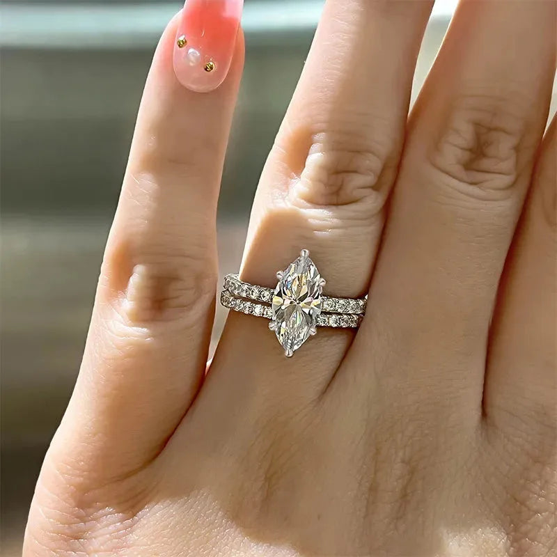 Lyee Cyee Sterling Silver Moissanite Horse Eye Ring Set