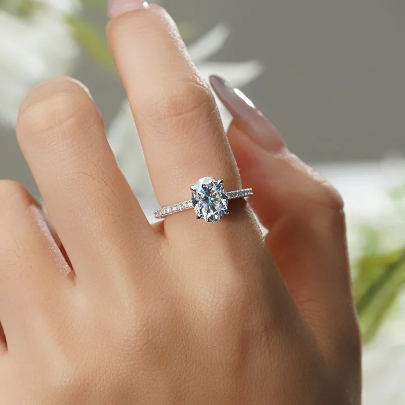 Oval 925 Sterling Silver Moissanite Ring For Engagement And Wedding